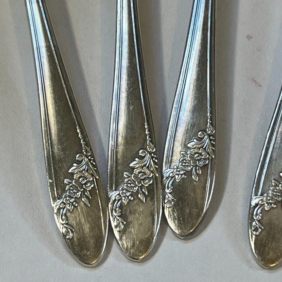 Set of 5 Oneida Queen Bess II Teaspoon Spoon 6" silverplate flatware - Picture 2 of 5